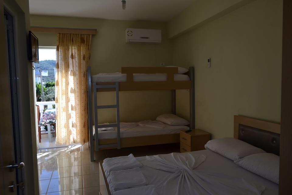 John Apartments Ksamil Luaran gambar